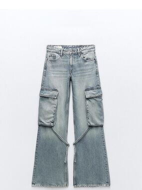 Zara MID-RISE TRE CARGO JEANS
